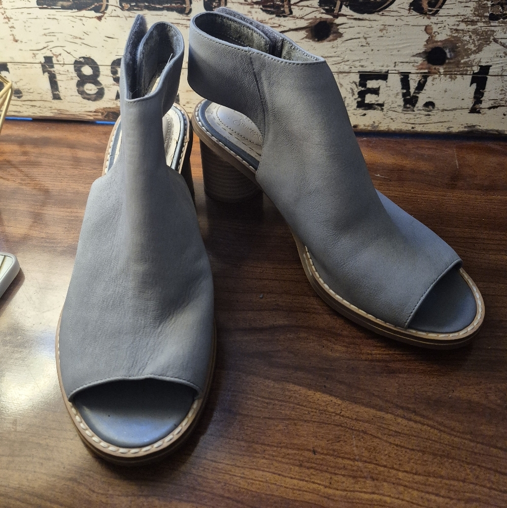 Clarks Gray Open-Toe Heeled Sandals